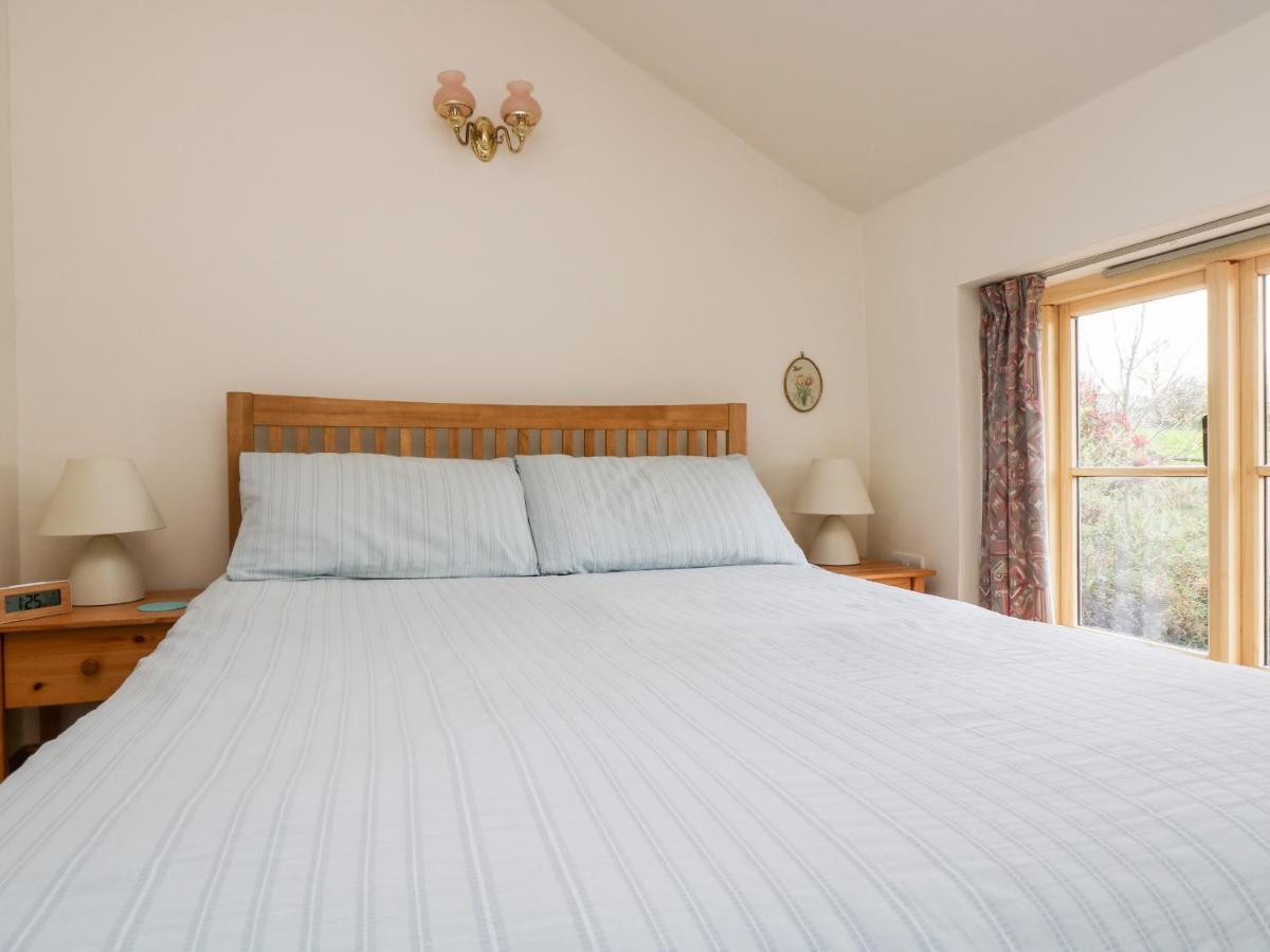Apple Cottage, CREDITON Esterno foto